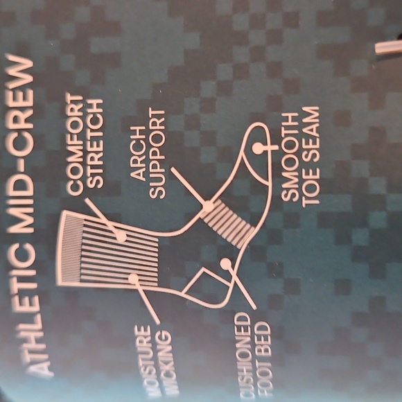 Men's NWT Aeropostle 8 Pair Black & Gray Reinforced Toe Mid Crew Socks Sz.9-12 - Picture 4 of 8